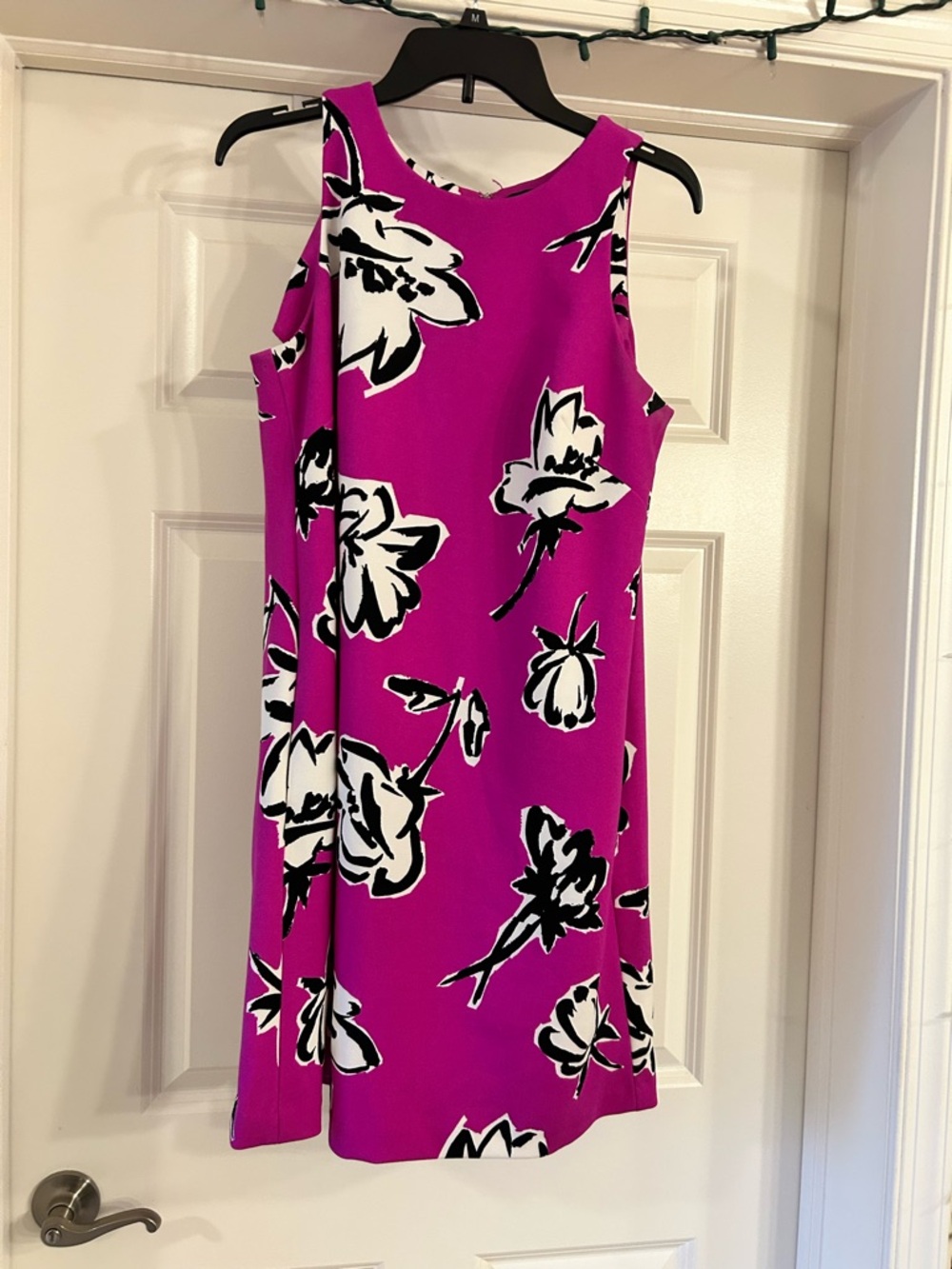 Sleeveless Floral Shift Dress
